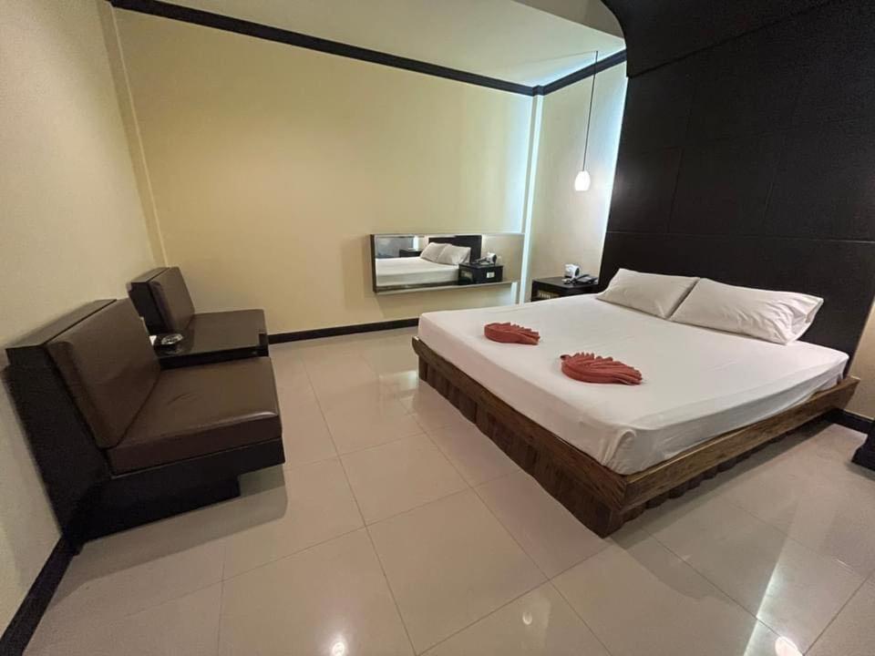 Baankaew Resort Pattaya Exterior photo